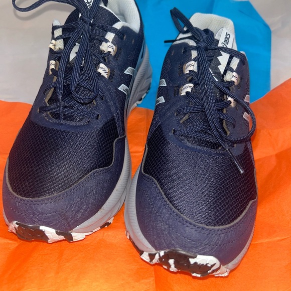 ASICS Women’s Gel-Venture 10 Trail Running Shoes Navy, Size 10 - Picture 3 of 8